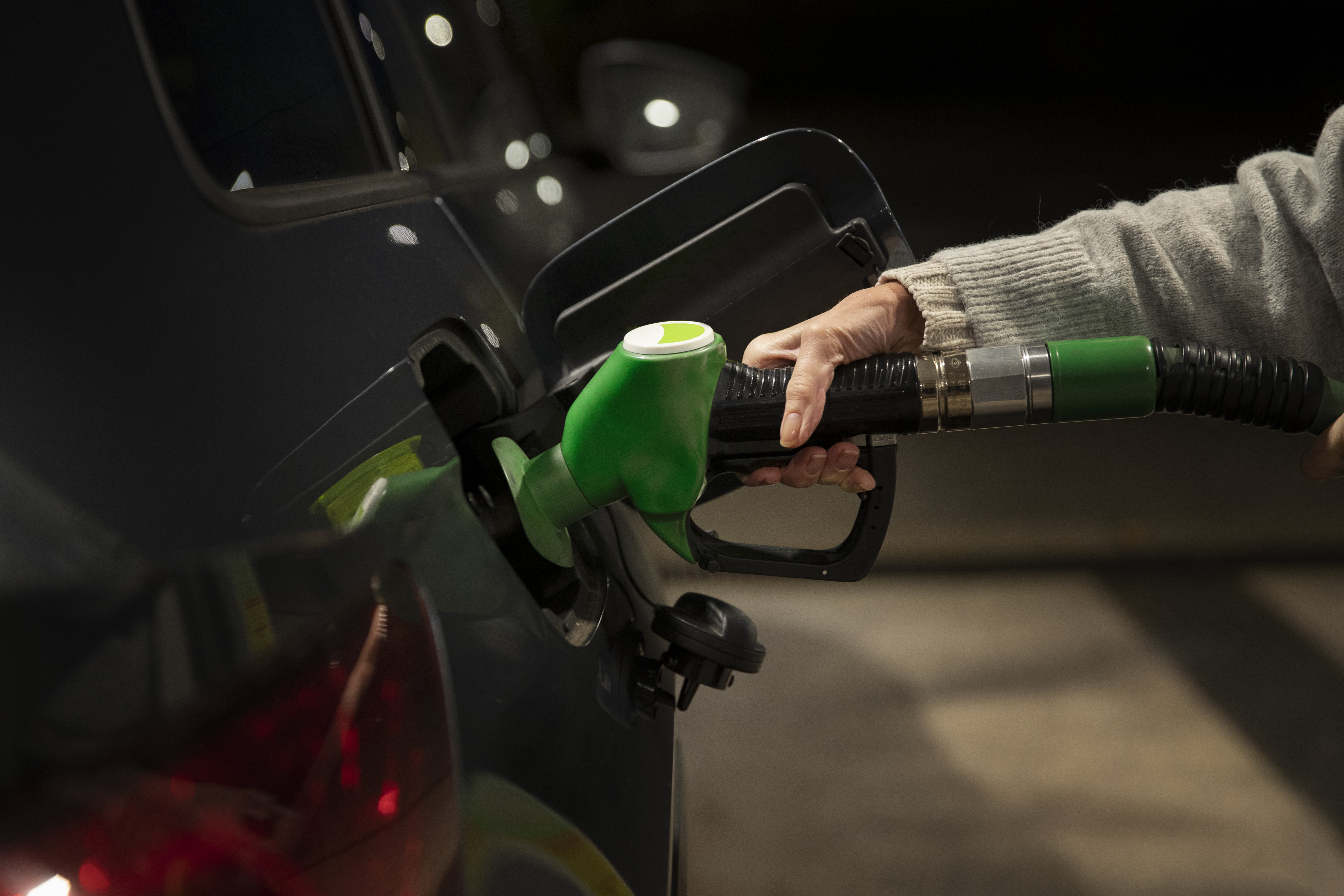 Algae-Based Biofuels: Revolutionizing Renewable Energy